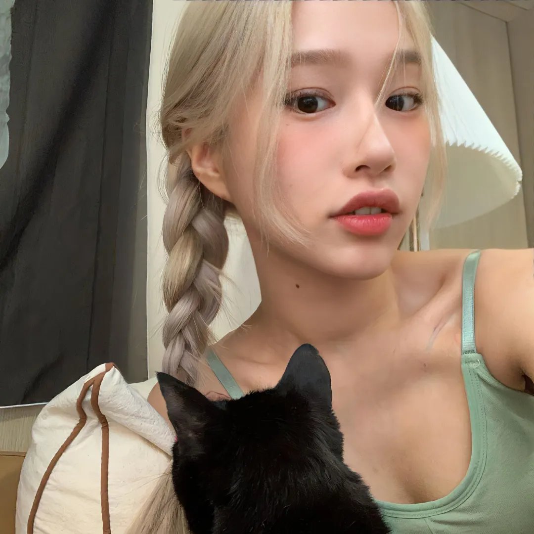 新娘向后跑